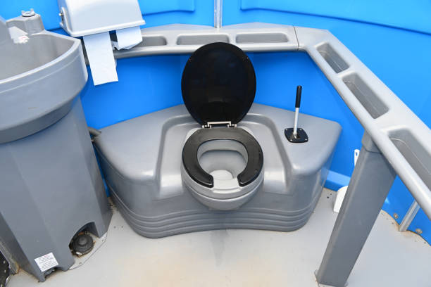 Best Portable restroom trailer rental  in St Martins, MO